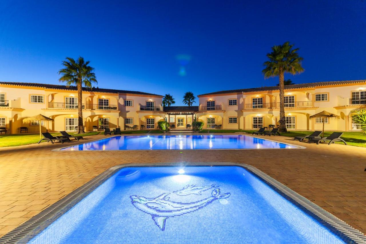 Atalaia Sol Aparthotel - Tennis & Heated Pool In Winter ラゴス エクステリア 写真